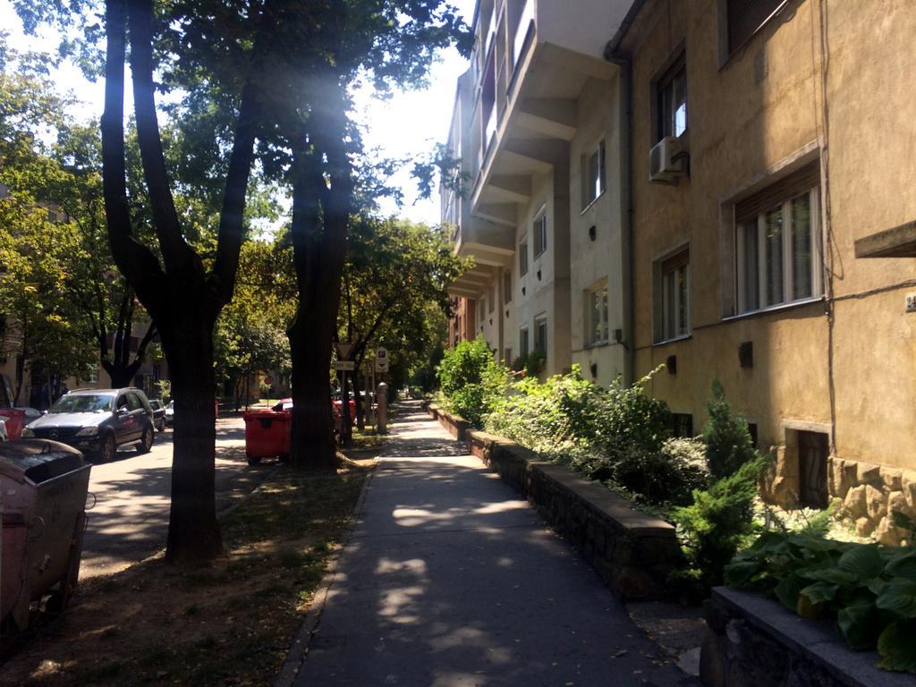 Rosmarinus Apartman Pecs Exterior photo
